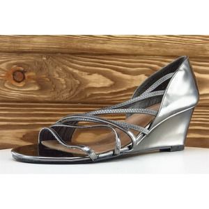 Naturalizer Sz 9.5 M Silver Strappy Synthetic Women Sandals Flourish